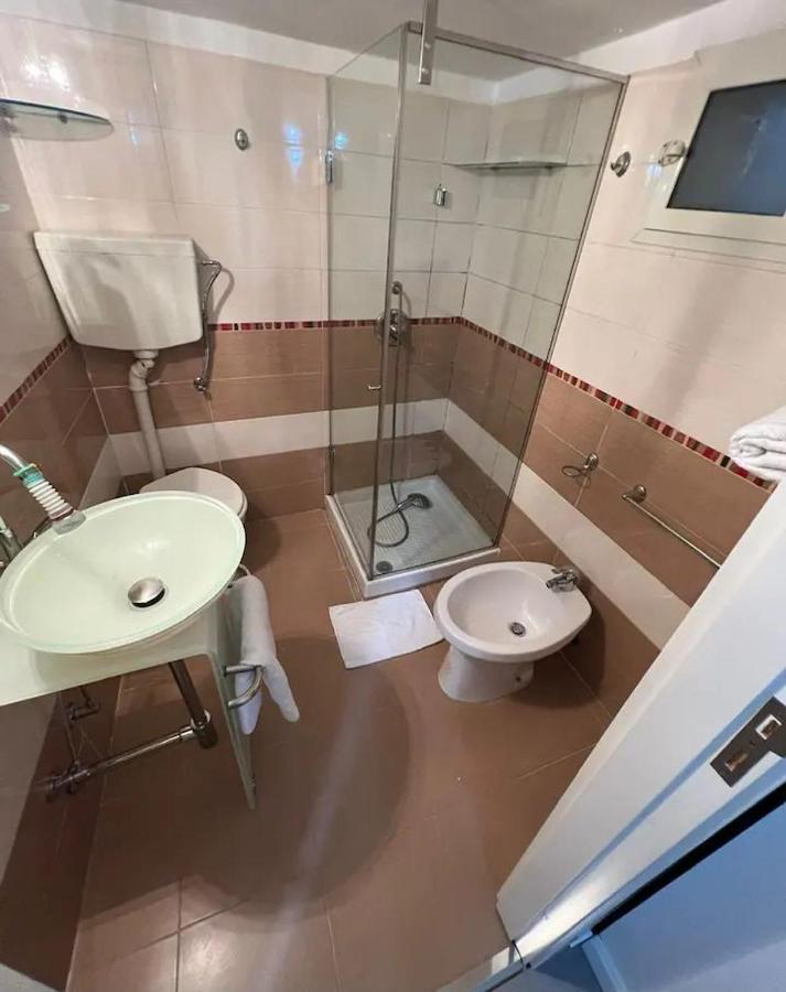 Casa Vacanza Melissa Наполи Екстериор снимка